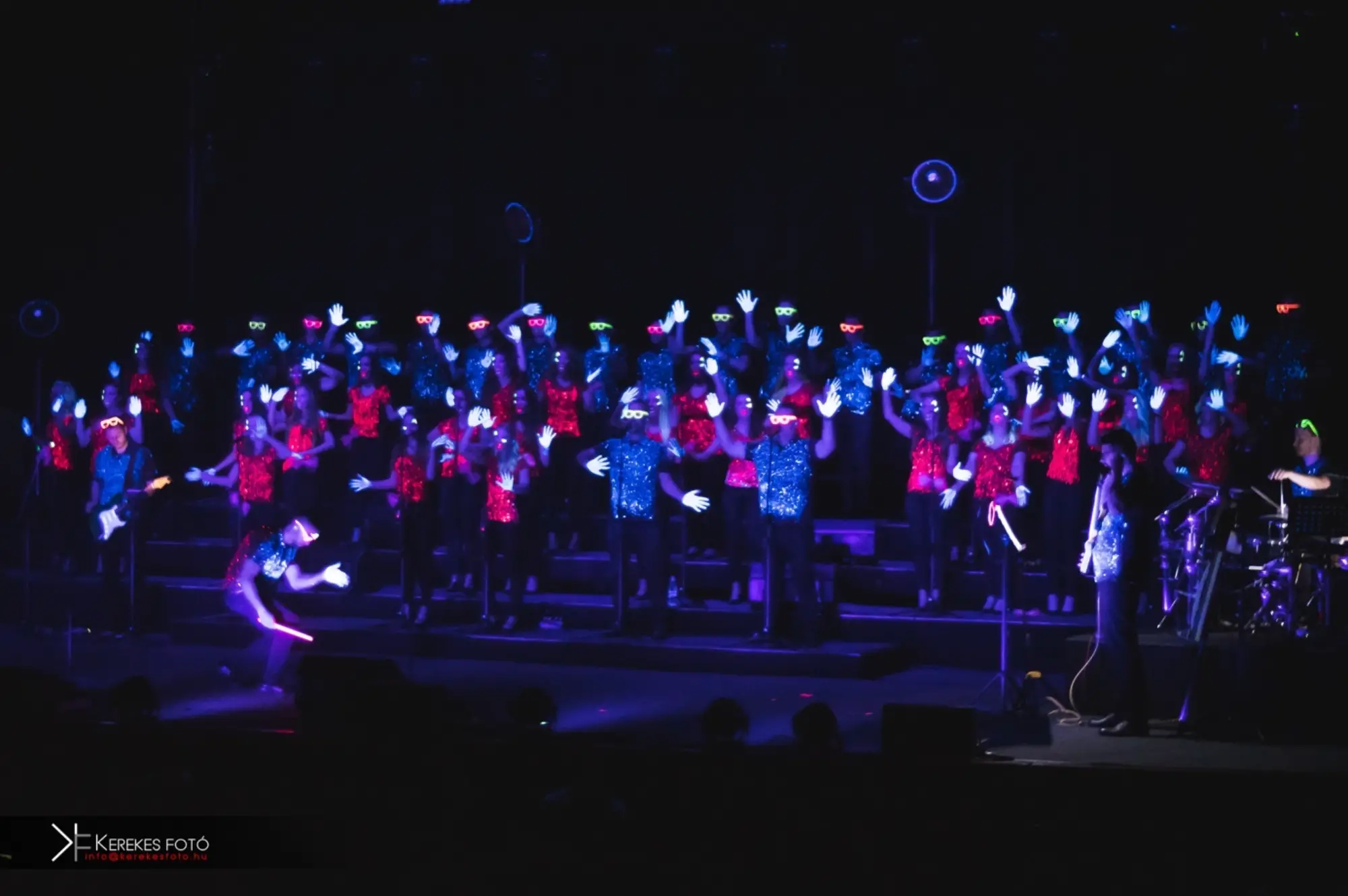 VoiSingers Szuperkoncert 2019 – „Ultraviola” jelmez